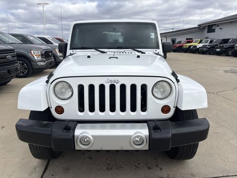 Used 2012 Jeep Wrangler Sahara image 2