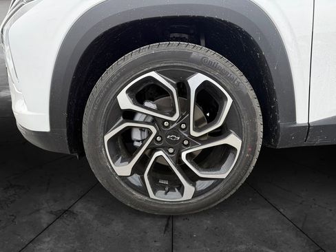 New 2026 Chevrolet Trax RS w/ Sunroof Package image 14