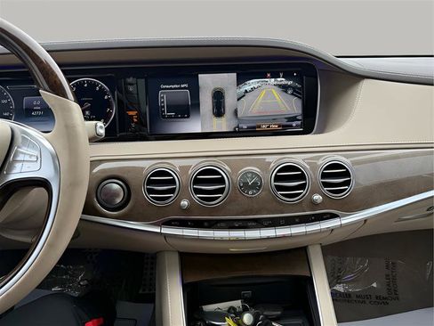 Used 2015 Mercedes-Benz S 550 4MATIC Sedan image 24