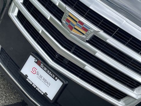 Used 2016 Cadillac Escalade ESV Luxury AWD/4WD image 41