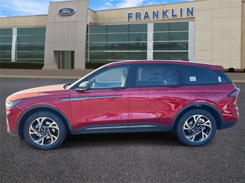 New 2026 Lincoln Nautilus Premier w/ Jet Appearance Package image 4