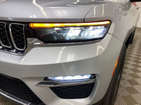 Used 2023 Jeep Grand Cherokee 4WD 4xe image 5