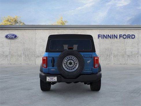 New 2026 Ford Bronco 4-Door image 7