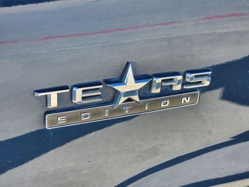Used 2020 Chevrolet Silverado 1500 RST w/ Texas Edition image 13