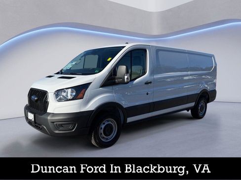 New 2025 Ford Transit 250 Low Roof RWD image 7