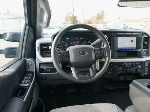 Used 2024 Ford F250 XLT image 15