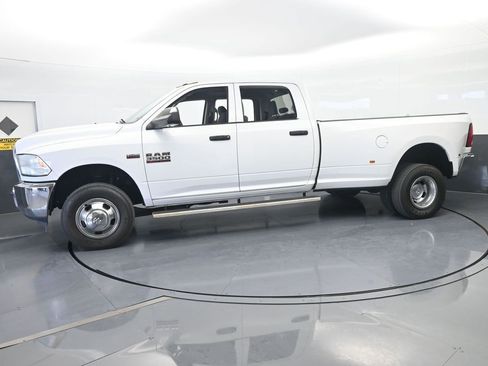 Used 2018 RAM 3500 Tradesman w/ Chrome Appearance Group image 2