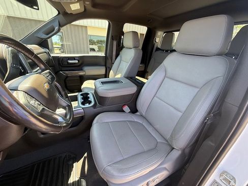 Used 2020 Chevrolet Silverado 2500 LTZ w/ LTZ Convenience Package AWD/4WD image 10