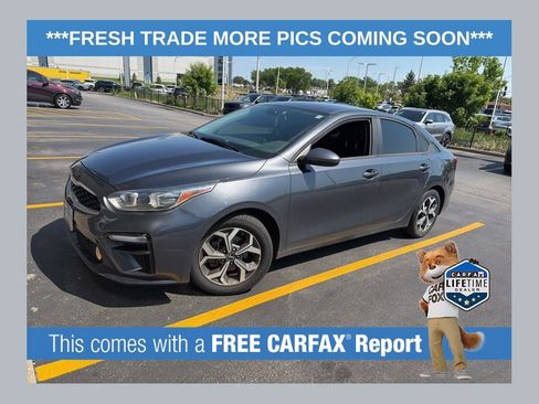 Used 2021 Kia Forte LXS FWD image 1
