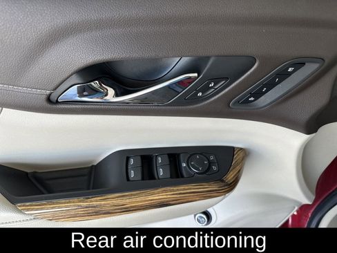 Used 2019 GMC Acadia Denali w/ Technology Package image 12