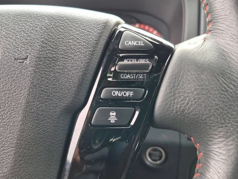 Used 2025 Nissan Frontier PRO-4X w/ Interior Protection Package AWD/4WD image 13