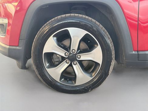 Used 2018 Jeep Compass Latitude w/ Popular Equipment Group image 41