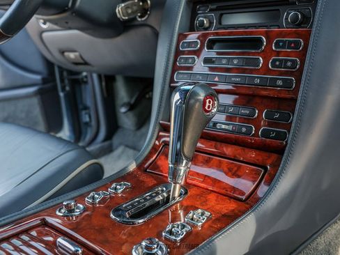 Used 2006 Bentley Arnage R image 35