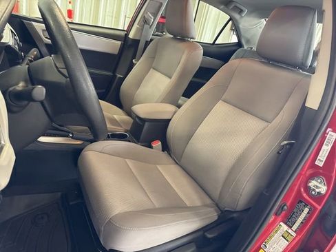 Used 2014 Toyota Corolla LE FWD image 24