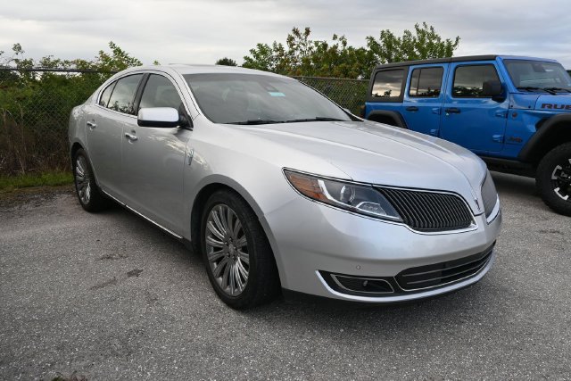 Used 2015 Lincoln MKS w/ Equipment Group 101A FWD image 17