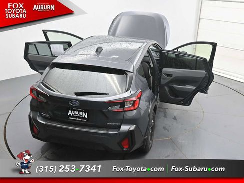 Used 2024 Subaru Crosstrek 2.0i AWD/4WD image 35