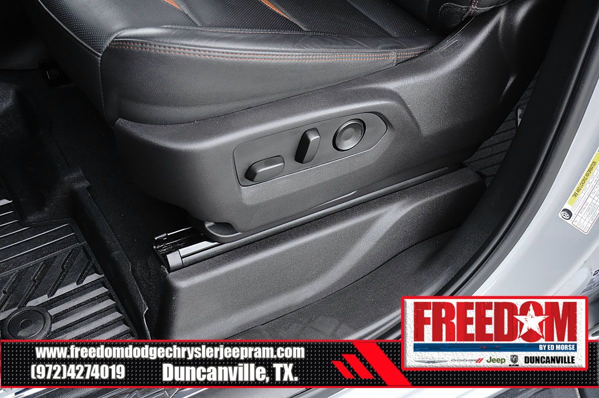 Used 2024 GMC Sierra 1500 AT4 w/ Technology Package AWD/4WD image 36