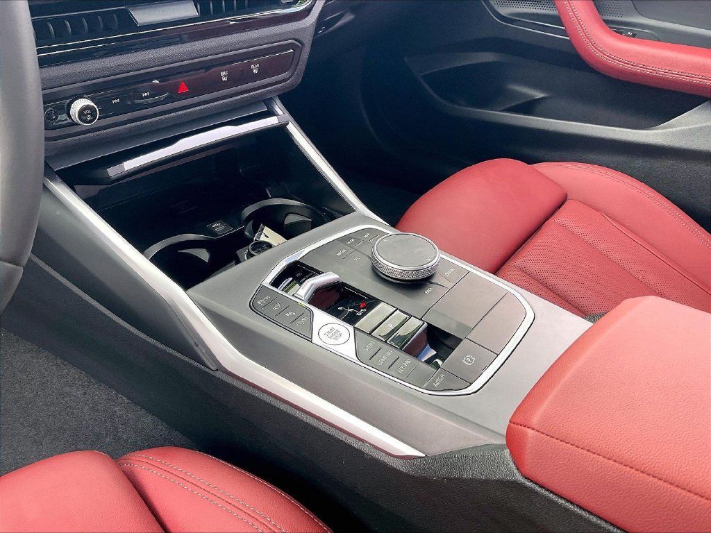 Used 2025 BMW 230i Coupe w/ M Sport Package RWD image 19