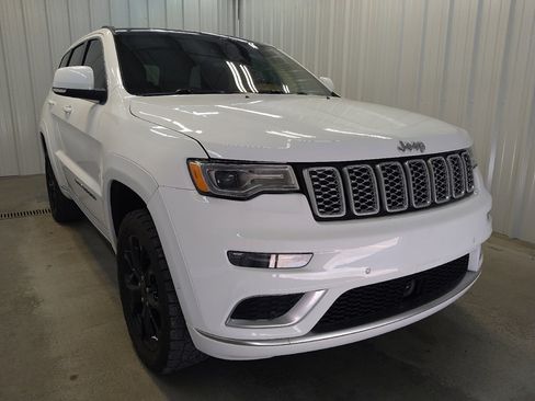 Used 2021 Jeep Grand Cherokee Summit w/ Platinum Series Group AWD/4WD image 13