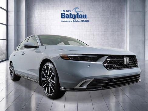 New 2026 Honda Accord Touring image 7