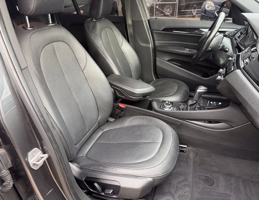 Used 2018 BMW X1 xDrive28i AWD/4WD image 27