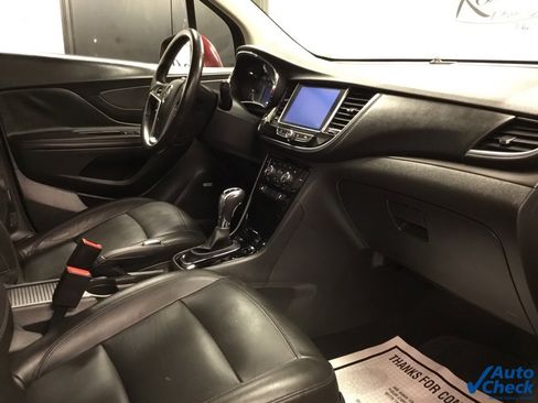 Used 2017 Buick Encore Premium image 37