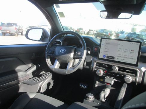 Used 2025 Toyota 4Runner TRD Sport Premium image 21