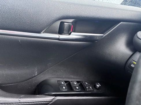 Used 2020 Toyota Camry XSE w/ Driver Assist Package FWD image 19