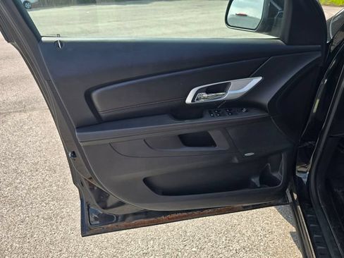 Used 2010 GMC Terrain SLT FWD image 9