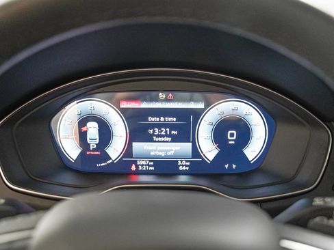 Certified 2025 Audi Q5 2.0T Premium Plus w/ Premium Plus Package image 17