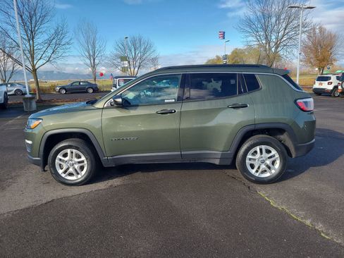Used 2019 Jeep Compass Sport image 11