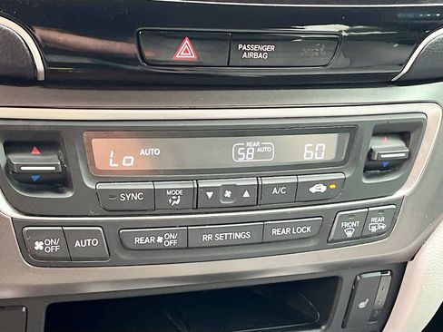 Used 2022 Honda Pilot Special Edition image 15