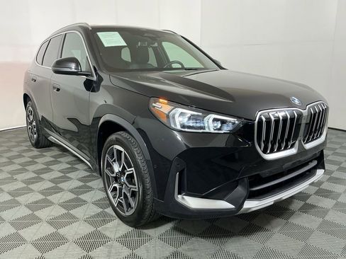 Certified 2025 BMW X1 xDrive28i w/ Convenience Package image 4