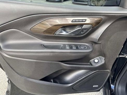 Used 2019 GMC Terrain Denali w/ Driver Alert Package II image 7