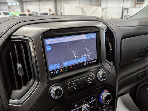 Used 2023 GMC Sierra 2500 Denali AWD/4WD image 25