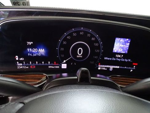 Certified 2024 Cadillac Escalade Premium Luxury w/ Performance Package AWD/4WD image 18