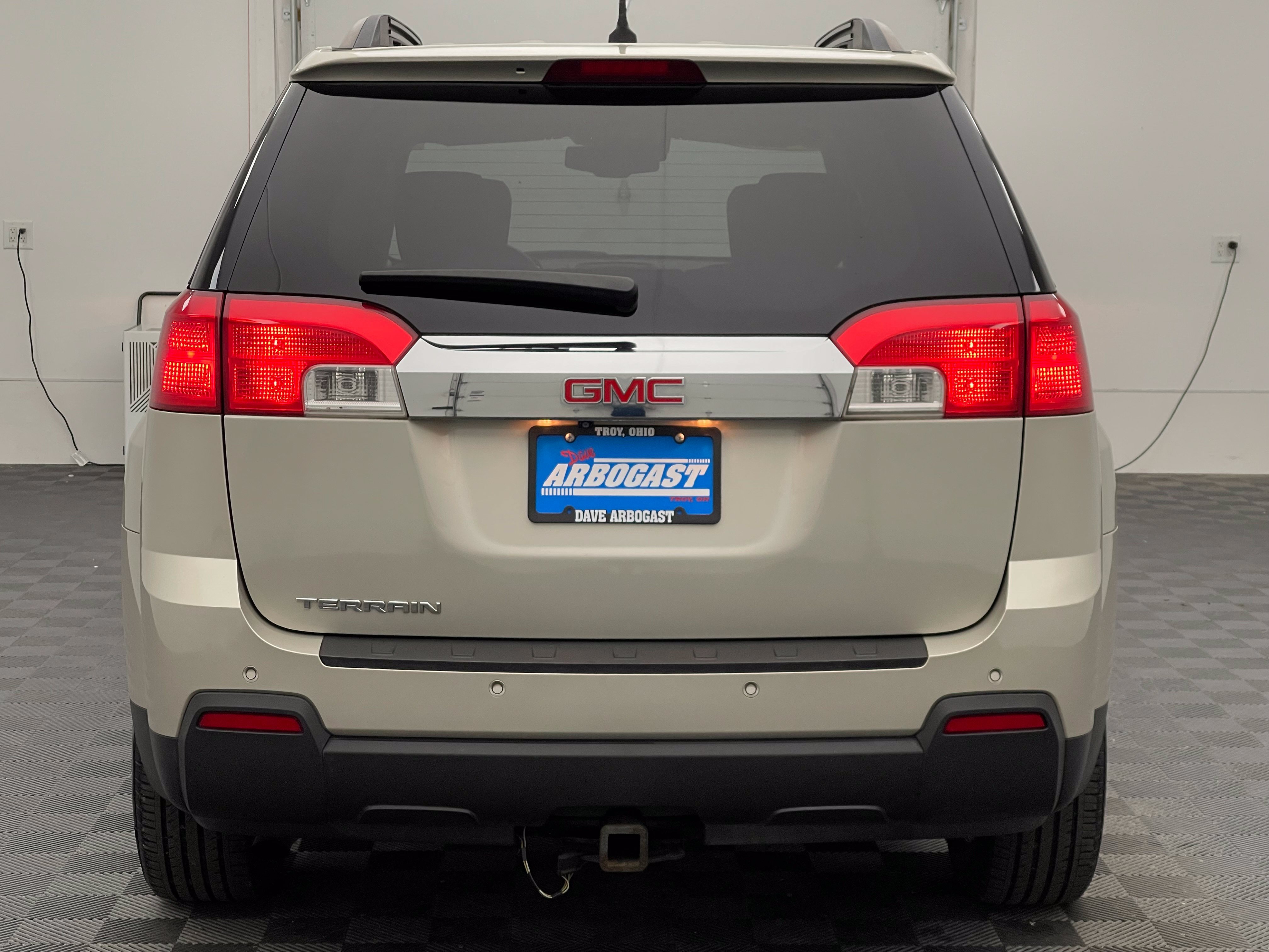 Used 2014 GMC Terrain SLT w/ Safety Package FWD image 8