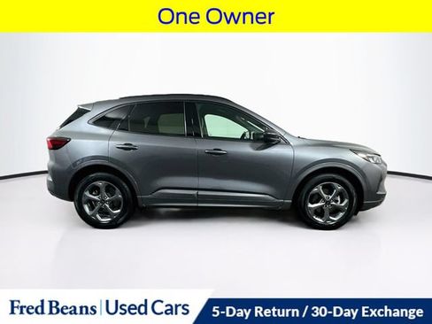 Certified 2023 Ford Escape ST-Line w/ Tech Pack #1 AWD/4WD image 10