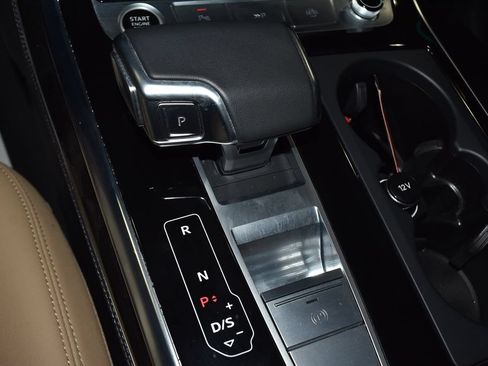 Used 2023 Audi Q7 3.0T Prestige AWD/4WD image 16