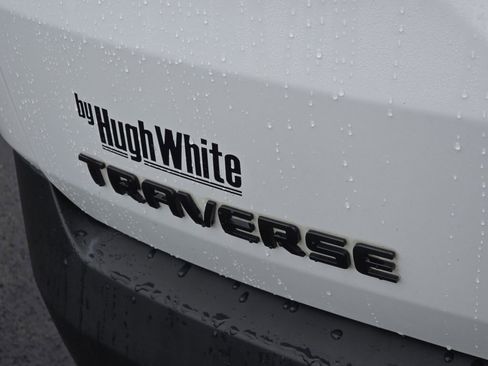 Certified 2021 Chevrolet Traverse RS w/ LPO, Cargo Package image 31