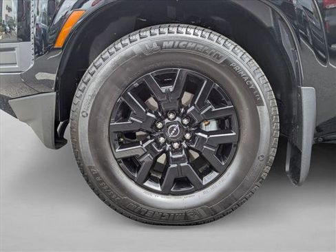 Used 2026 Nissan Frontier SV w/ Tow Package RWD image 21