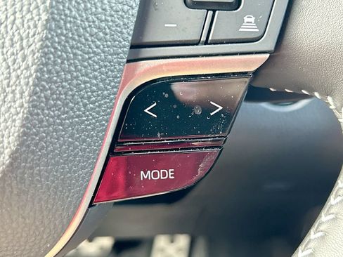 Used 2026 Toyota Camry SE FWD image 17