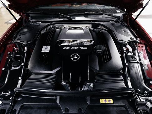 Used 2022 Mercedes-Benz SL 63 AMG 4MATIC w/ AMG Aerodynamic Package image 37