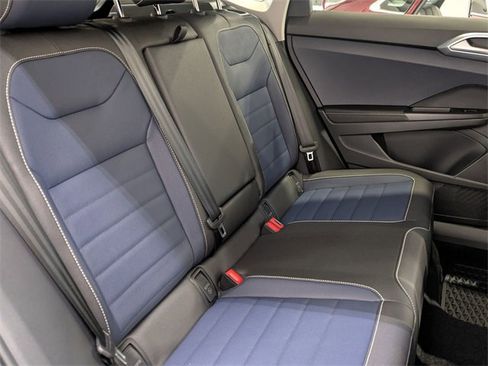 New 2025 Volkswagen Taos SEL image 22
