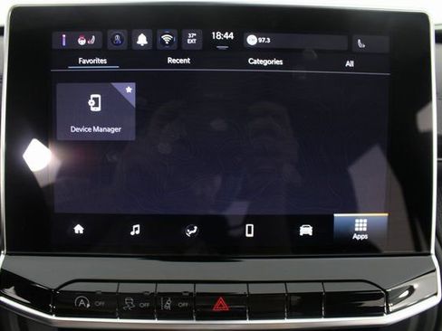 New 2026 Jeep Compass Latitude image 4