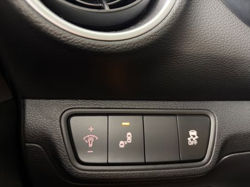 Used 2024 Kia Forte LXS w/ LXS Technology Package image 32