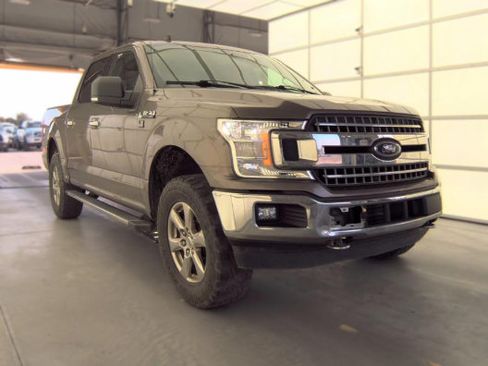 Used 2019 Ford F150 XLT w/ Equipment Group 301A Mid AWD/4WD image 2