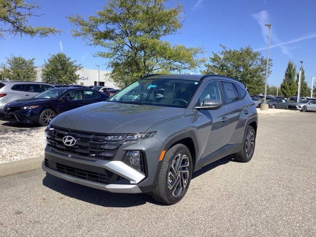 New 2026 Hyundai Tucson SEL Plus FWD image 1