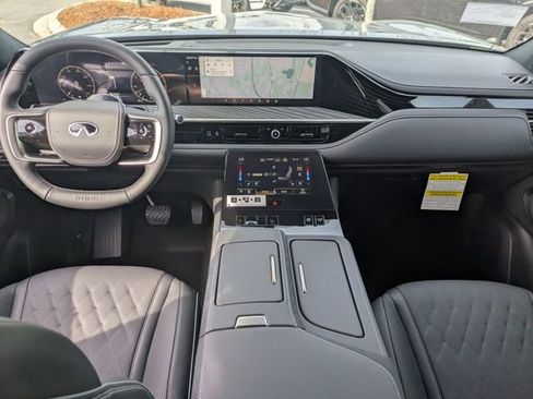 New 2026 INFINITI QX80 Autograph w/ Premium Cargo Package image 16