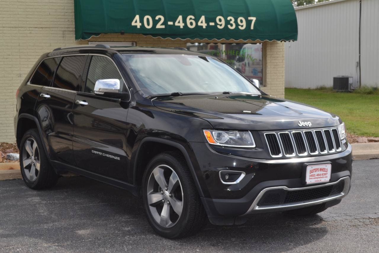 Used 2015 Jeep Grand Cherokee Limited AWD/4WD image 13